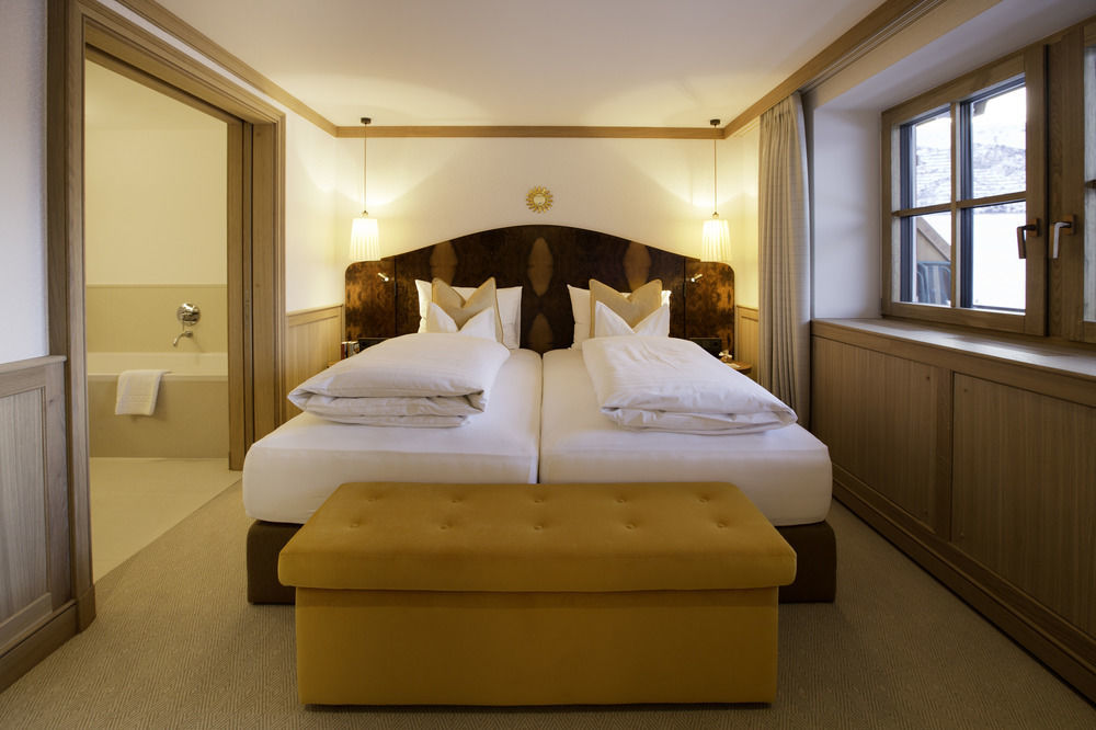 Hotel Sonnenburg Lech am Arlberg Exterior photo